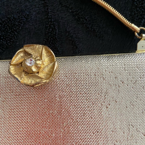 Vintage Gold Clutch - Picture 2 of 8
